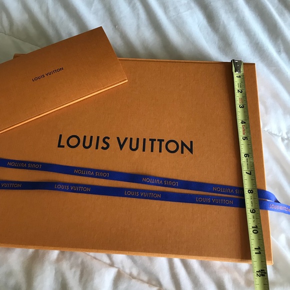 LOUIS VUITTON BOX - Picture 3 of 4